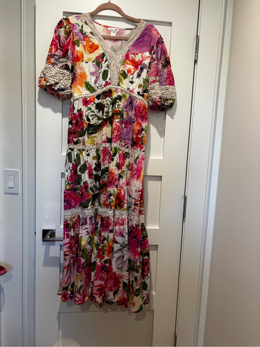 Floral V-Neck Maxi Dress with Lace Trim in Pink Multicolor